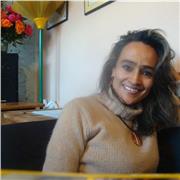 Inglés. Soy licenciada en Lenguas Modernas con posgrado en Traducciones